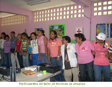 Participantes en el taller de técnicas de desalojo